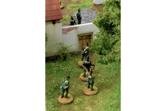 Model Kit diorama 6197 - Waterloo 1815: La Haye Sainte (1:72)