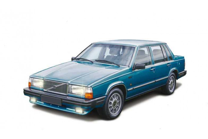 Model Kit auto 3623 - Volvo 760 GLE (1:24)