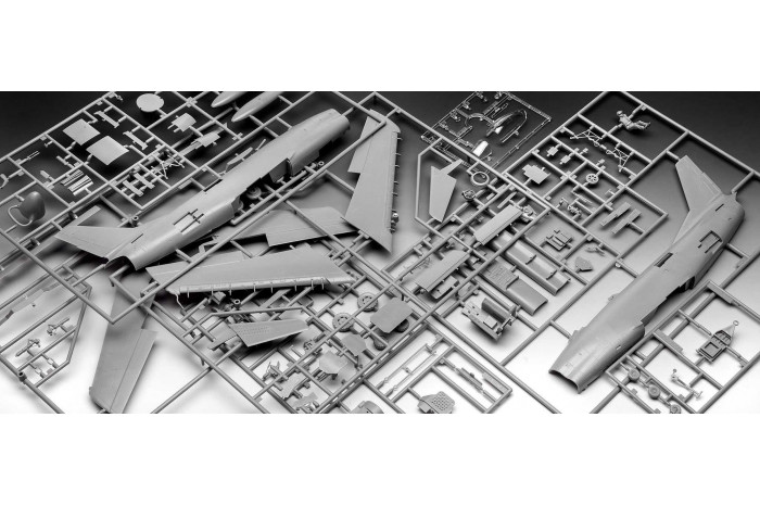 Plastic ModelKit letadlo 03832 - F-86D Dog Sabre (1:48)