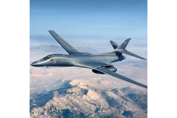 Model Kit letadlo 12620 - USAF B-1B 34th BS "Thunderbirds" MCP (1:144)