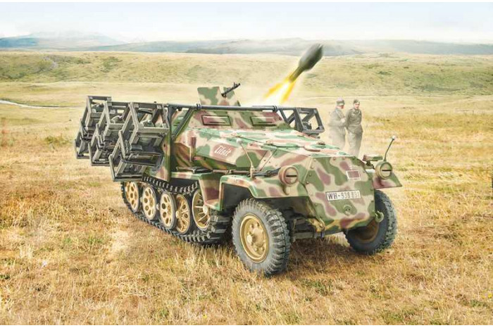 Model Kit tank 7080 - Sd. Kfz. 251/1 Wurfrahmen Stuka zu Fuss (1:72)