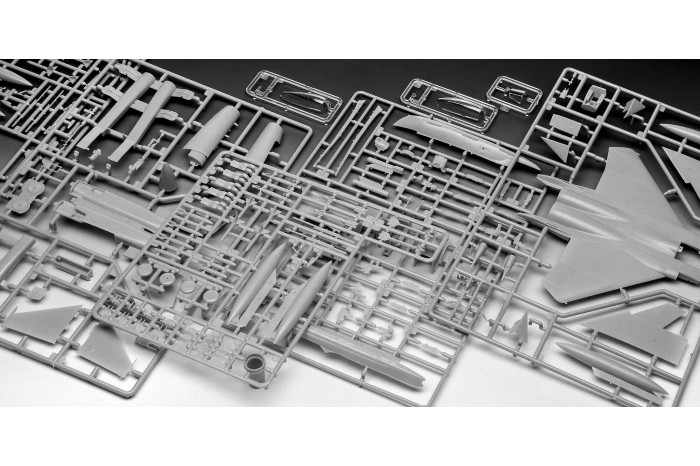 Plastic ModelKit letadlo 03841 - F-15E Strike Eagle (1:72)