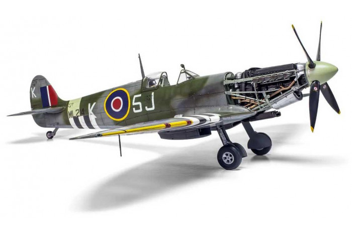 Classic Kit letadlo A17001 - Supermarine Spitfire Mk.Ixc (1:24)
