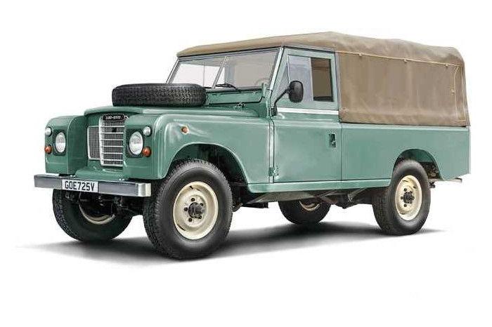 Model Kit military 3665 - Land Rover 109 LWB (1:24)