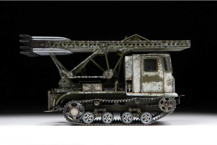 Model kit military 3700 - STZ-5 with BM-13 "KATYUSHA" (1:35)