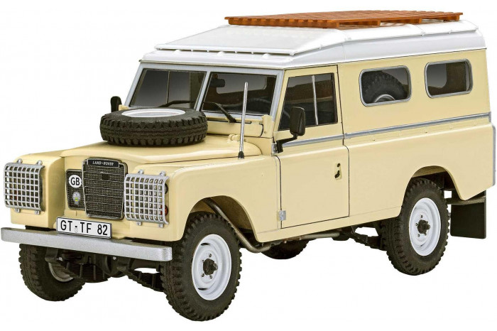 Plastic ModelKit auto 07056 - Land Rover Series III LWB (commercial) (1:24)