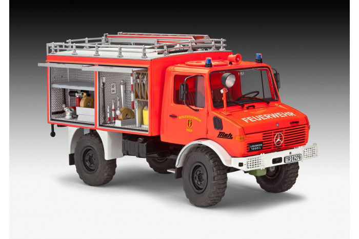 Plastic ModelKit auto 07512 - Mercedes-Benz Unimog U 1300 L TLF 8/18 (1:24)