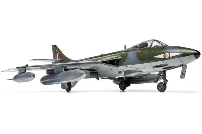 Classic Kit letadlo A09192 - Hawker Hunter FGA.9/FR.10/GA.11 (1:48)