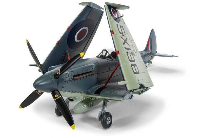 Classic Kit letadlo A06102A - Supermarine Seafire F.XVII (1:48)