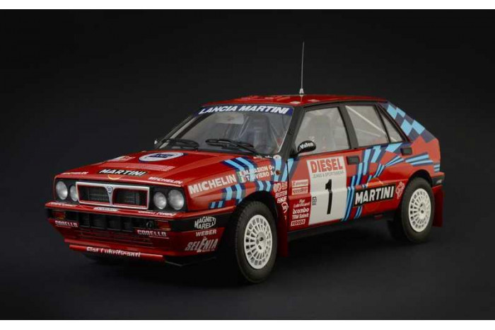 Model Kit auto 4712 - Lancia Delta HF Integrale Sanremo 1989 (1:12)