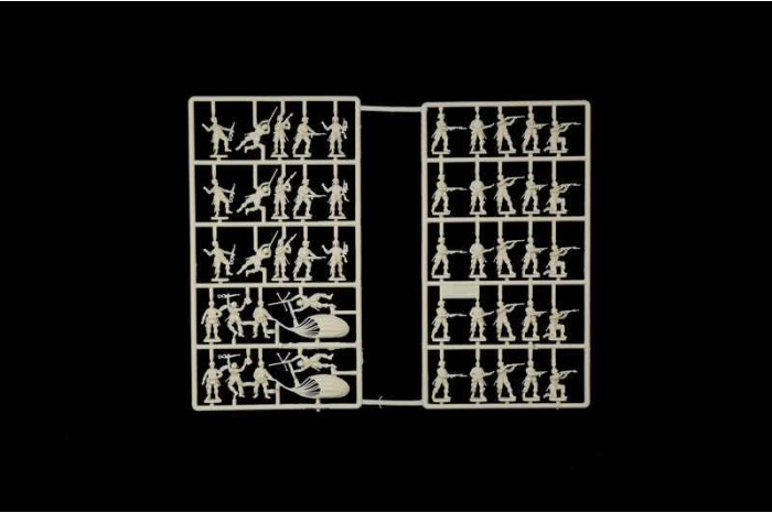 Model Kit diorama 6199 - Battle of Normandy: Saint-Mere-Église 6 June 1944 (1:72)