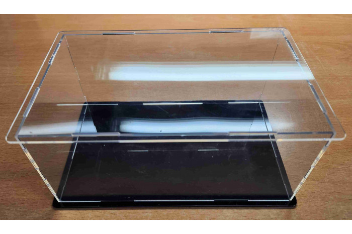 Plexibox with black base (S) - 0201