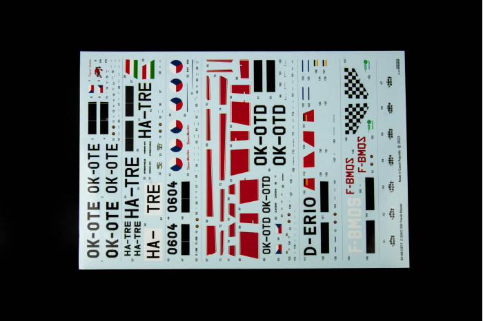 Z-326/ C-305 Trenér Master (1:48) - 82183