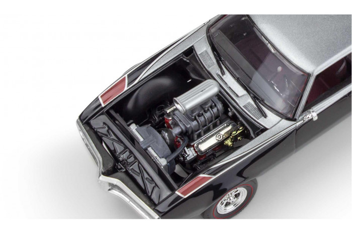 Plastic ModelKit MONOGRAM auto 4545 - 68 Firebird (1:25)