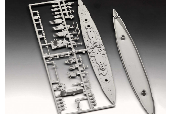 Plastic ModelKit loď 05181 - Gneisenau (1:1200)