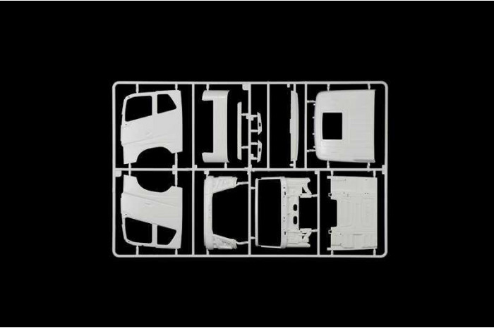 Model Kit truck 3962 - Volvo FH low roof (1:24)