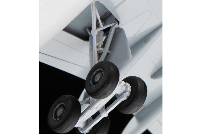 Model Kit letadlo 7044 - Airbus A330-300 (1:144)