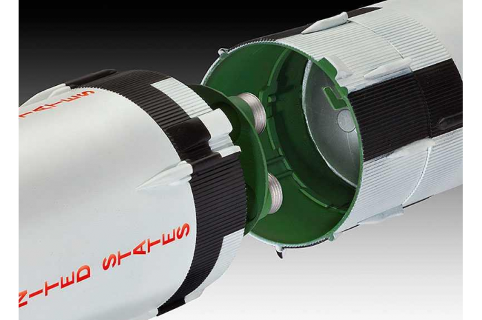 Plastic ModelKit vesmír 04909 - Saturn V (1:144)