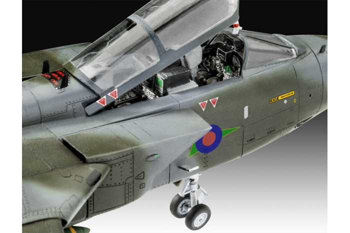 Plastic ModelKit letadlo 03801 - 50th Anniversary Tornado (1:72)