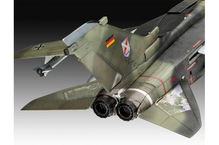 Plastic ModelKit letadlo 03801 - 50th Anniversary Tornado (1:72)