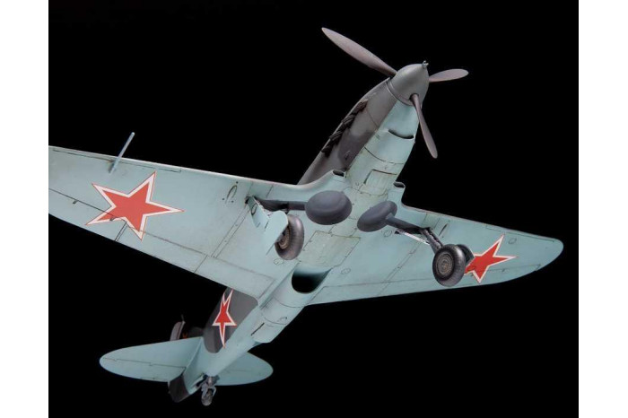 Model Kit letadlo 4833 - LaGG-3 Soviet WWII Fighter (1:48)