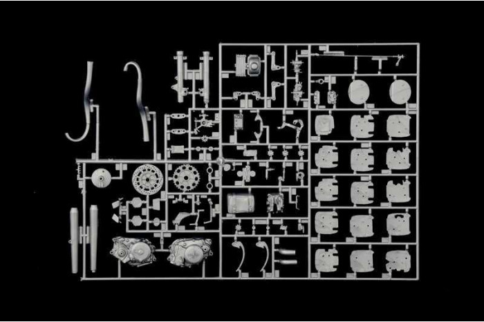 Model Kit motorka 4642 - Yamaha Tenere 660 cc Paris Dakar 1986 (1:9)