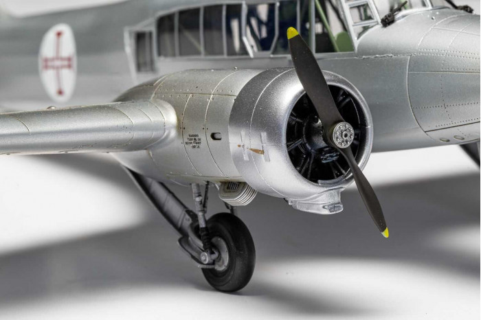 Classic Kit letadlo A09191A - Avro Anson Mk.I (1:48)
