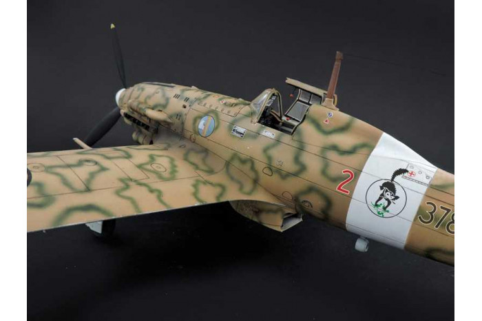 Model Kit letadlo 2519 - Macchi MC.205 "Veltro" (1:32)