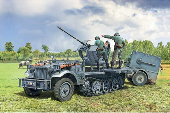 Model Kit military 6395 - Sd.Kfz 10/4 with Flak 30 and Crew (1:35)