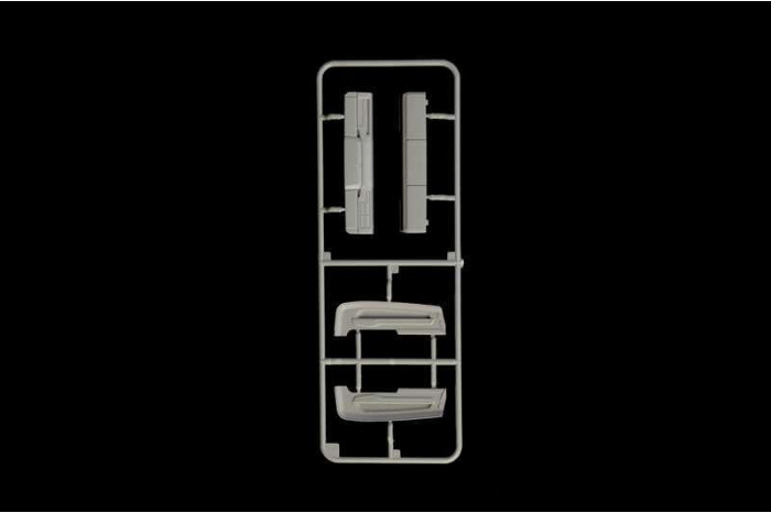 Model Kit truck 3971 - Scania S770 4x2 Normal Roof "Grey Cab" (1:24)