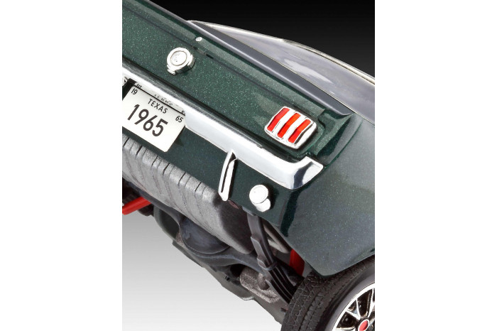 ModelSet auto 67065 - 1965 Ford Mustang 2+2 Fastback (1:24)