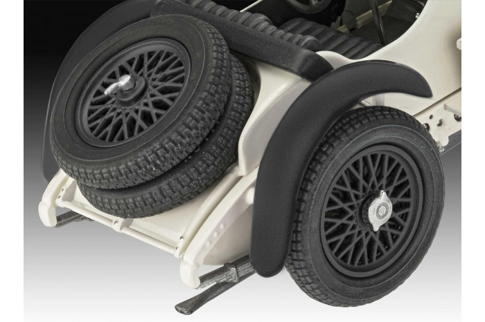 Plastic ModelKit auto 07737 - Mercedes-Benz SSKL (1:32)