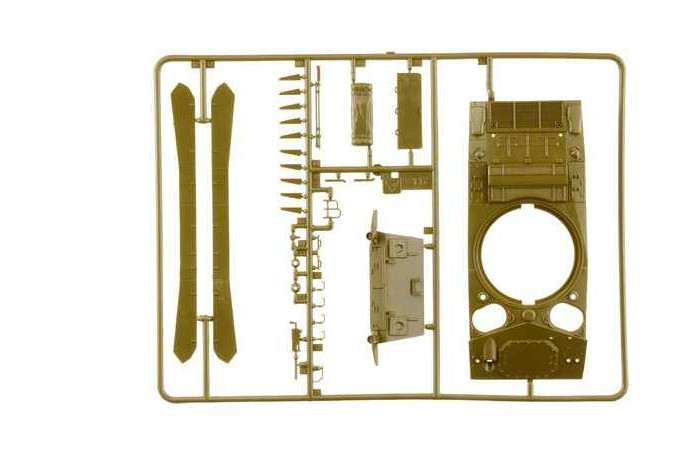 Model Kit tank 6761 - M24 "Chaffee" (1:35)
