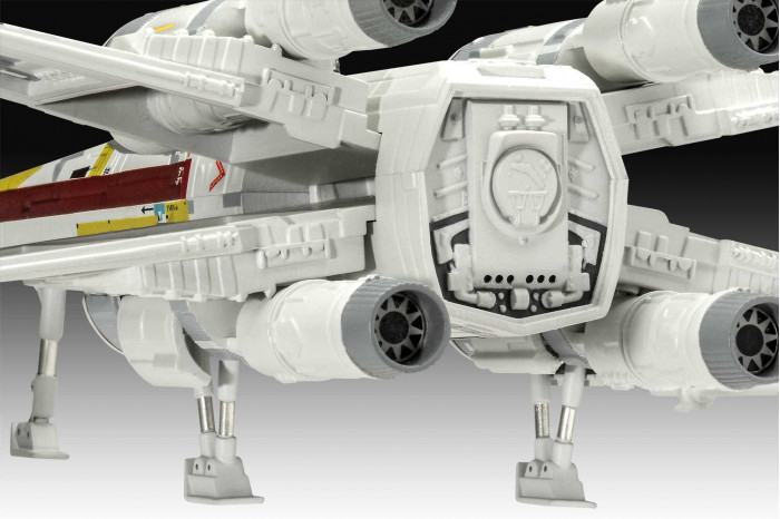 Plastic ModelKit SW 06790 - Carson Teva's X-Wing Fighter: The Mandalorian (1:57)