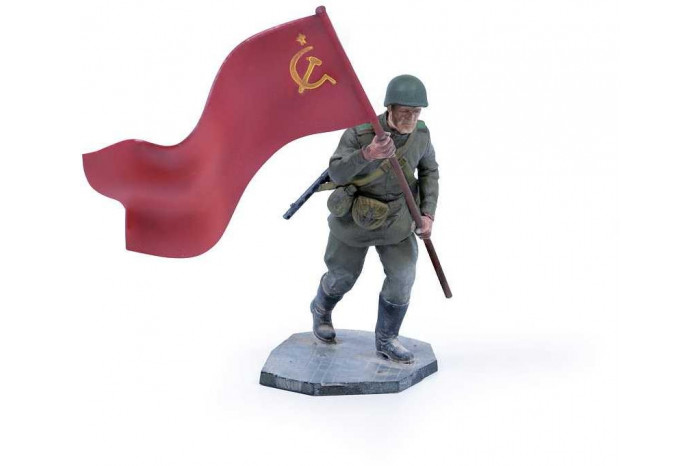 Model Kit figurky 3718 - Soviet Infantry Berlin 1945 (1:35)