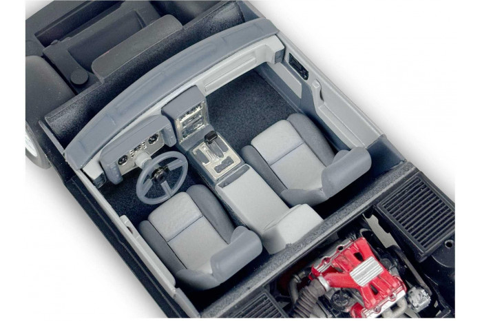 Plastic ModelKit MONOGRAM auto 4573 - 1985 Fiero GT (1:24)