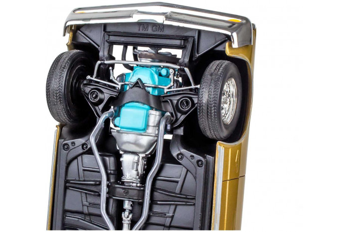 Plastic ModelKit MONOGRAM auto 4574 - '64 GTO (1:24)