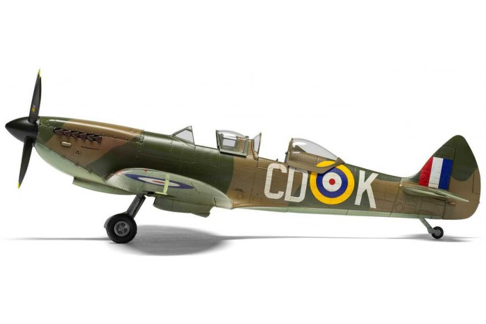 Classic Kit letadlo A05143 - Supermarine Spitfire Tr.9 (1:48)