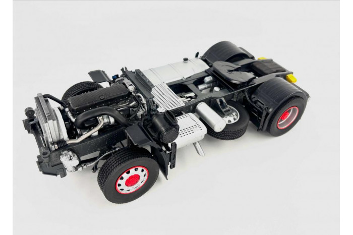 Model Kit truck 3963 - Iveco Stralis S-Way (1:24)