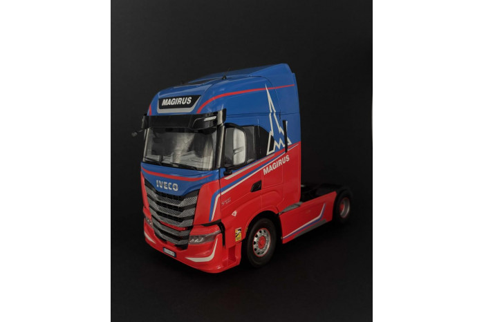 Model Kit truck 3963 - Iveco Stralis S-Way (1:24)