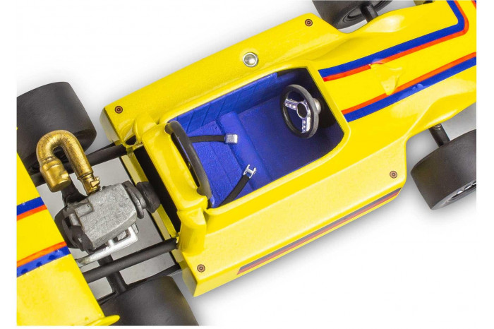 Plastic ModelKit MONOGRAM auto 4581 - 78 Chevy 4x4 Pickup with Go-kart (1:25)