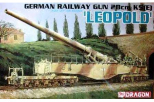 Model Kit military 6200 - GERMAN RAILWAY GUN 28cm K5(E) 'LEOPOLD' (1:35)