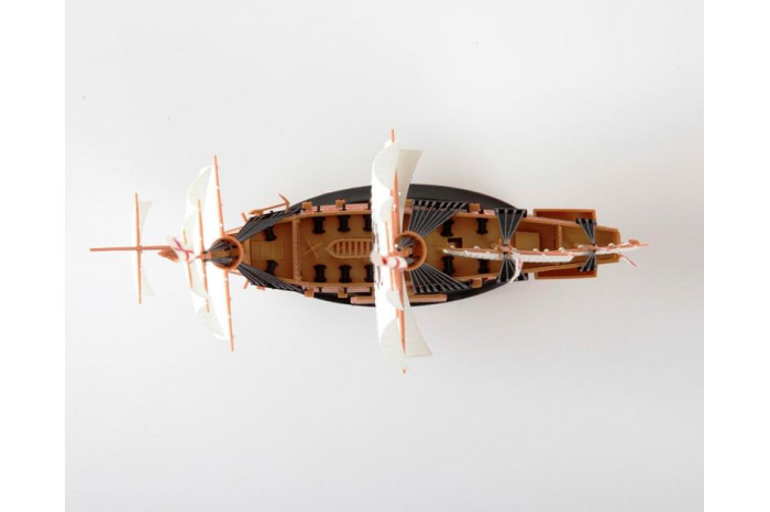 Wargames (TS) loď 6500 - English ship Revenge (1:350)