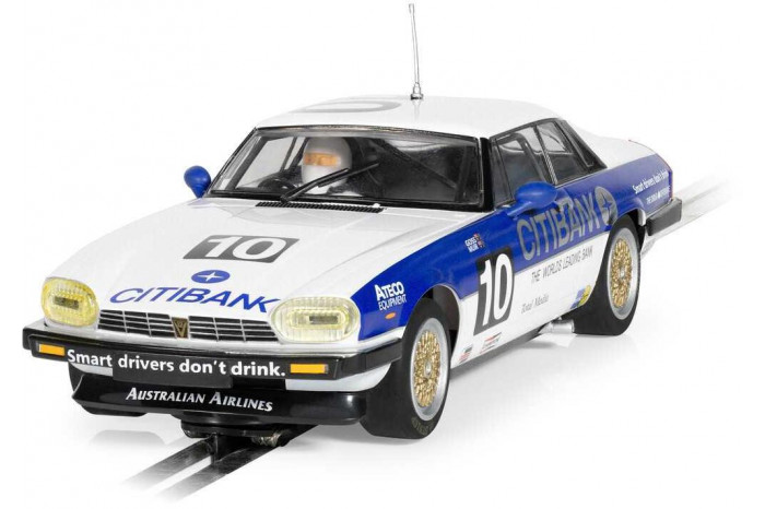 Autíčko Touring SCALEXTRIC C4400 - Jaguar XJS - 1986 Bathurst 1000 - Goss + Muir (1:32)