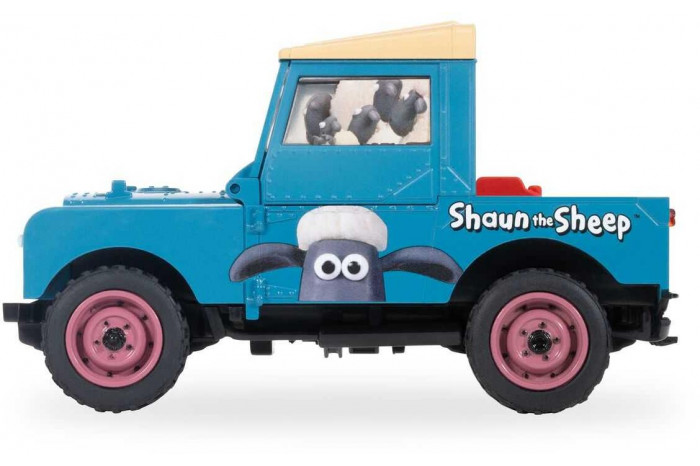 Autíčko Film & TV SCALEXTRIC C4543 - Land Rover Series 1 - Shaun The Sheep (1:32)