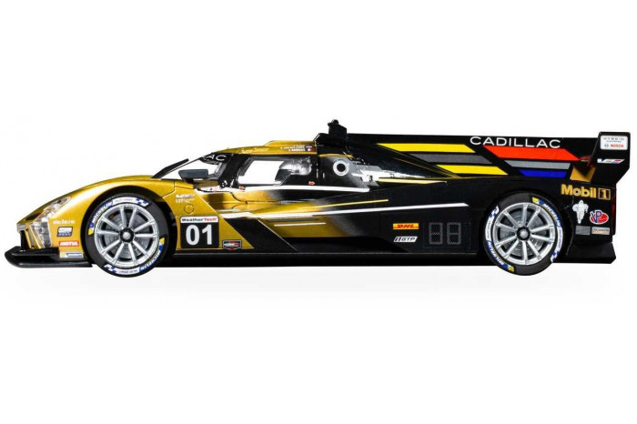Autíčko GT SCALEXTRIC C4586 - Cadillac V-Series.R - Cadillac Racing No.01 - 12 Hours of Sebring 2024 (1:32)