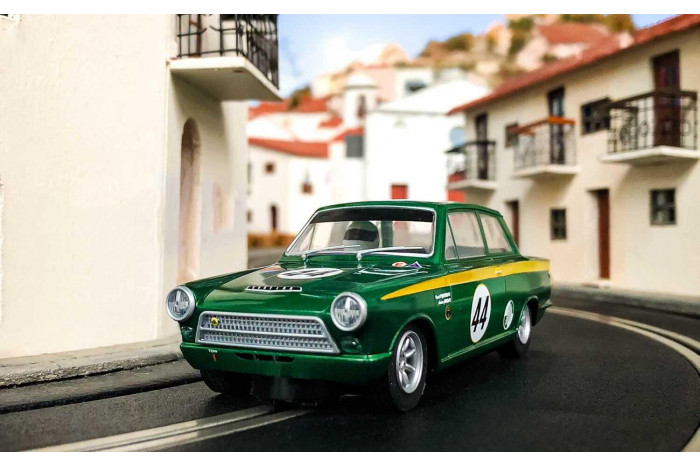 Autíčko Touring SCALEXTRIC C4540 - Ford Lotus Cortina - Goodwood 2023 - Andrew Jordan + David Dickenson (1:32)