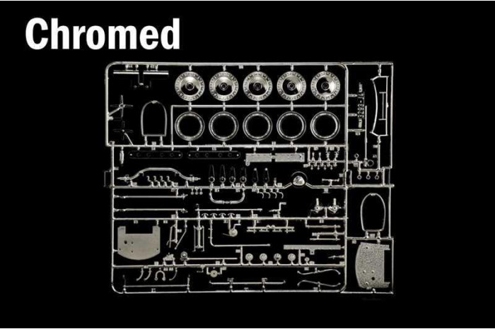 Model Kit auto 13705 - Bugatti Type 41 Royale Coupé Napoleon (1:24)