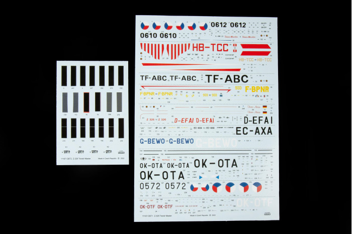 Z-326 Trenér Master DUAL COMBO (1:48) - 11167