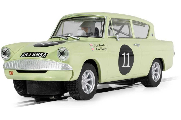 Autíčko Touring SCALEXTRIC C4617 - Ford Anglia 105e - Theo Paphitis (1:32)